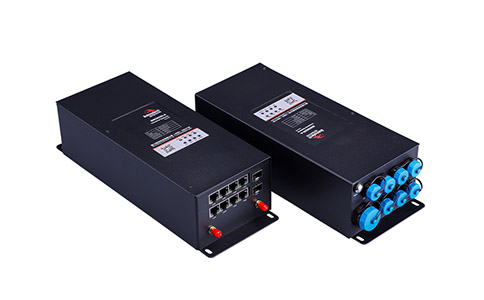 BMG8200網(wǎng)關(guān)，是佰馬科技專為智慧路燈桿、智能燈桿、5G路燈桿、多功能桿等場景應(yīng)用而研發(fā)的智能網(wǎng)關(guān)，配置7路LAN口、1路WAN口、4路POE供電、2路千兆光口等，具有強(qiáng)大的供電能力、設(shè)備接入能力、通信協(xié)議轉(zhuǎn)換、運(yùn)算處理能力、聯(lián)動(dòng)控制能力。